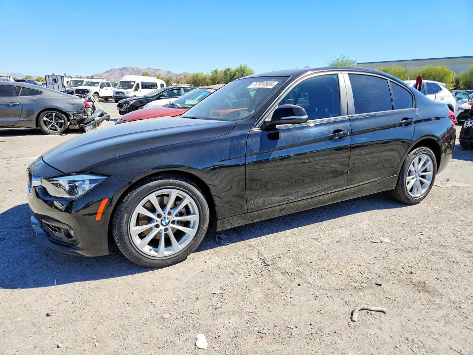 2018 BMW 320 VIN WBA8A9C59JAH14023 фото 1