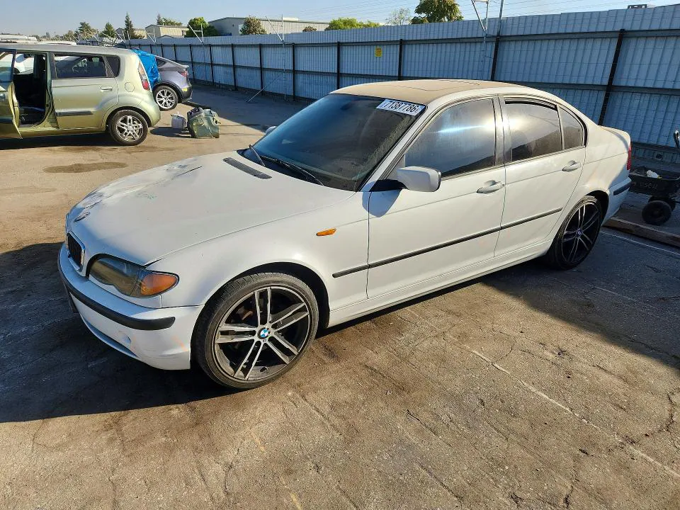 2003 BMW 325 VIN WBAAZ33473KP79817 фото 1