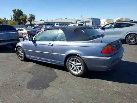 2004 BMW 325 VIN WBABW33464PL30579 фото 2