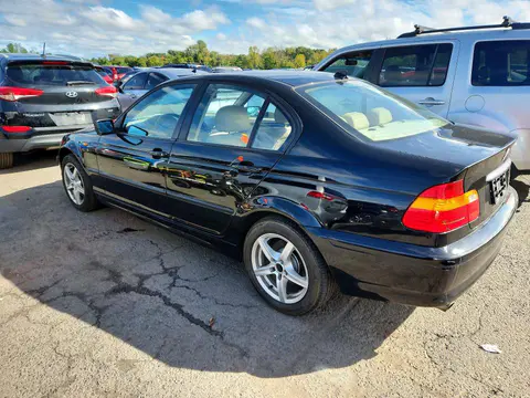 2005 BMW 325 VIN WBAEU33435PR15155 фото 2