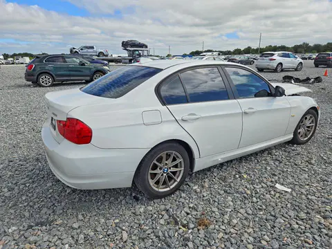 2010 BMW 328 VIN WBAPH7G58ANM48411 фото 3