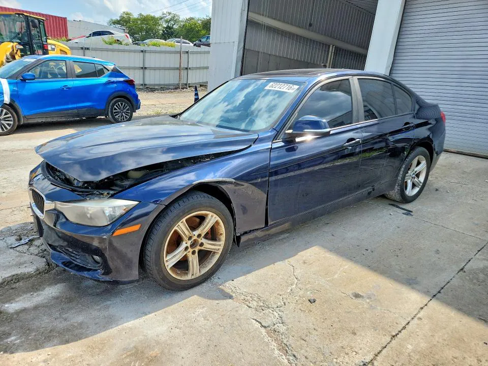 2013 BMW 328 VIN WBA3B5C51DF598465 фото 1