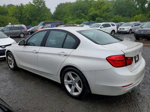 2015 BMW 328 VIN WBA3B5C51FF959938 фото 2
