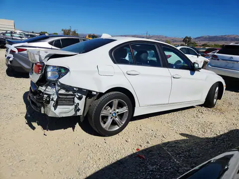 2015 BMW 328 VIN WBA3B3G50FNT18395 фото 3