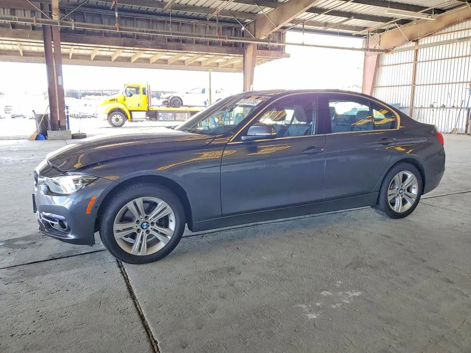 2017 BMW 330 VIN WBA8B9G31HNU54660 фото 1