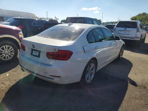 2017 BMW 330 VIN WBA8B9C37HK885298 фото 3