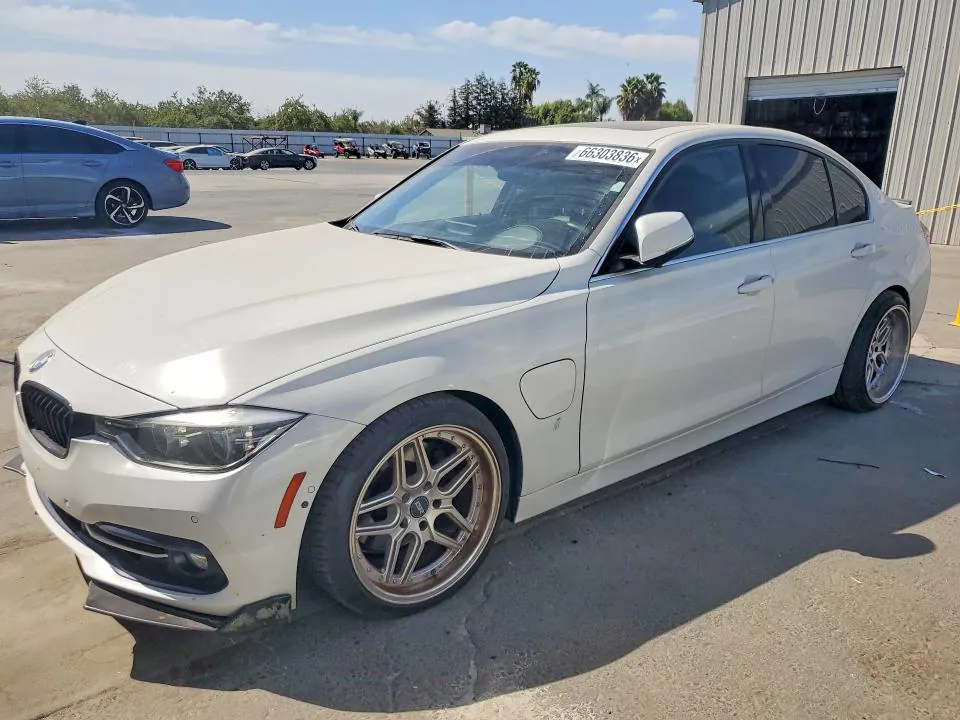 2017 BMW 330e VIN WBA8E1C59HK479887 фото 1