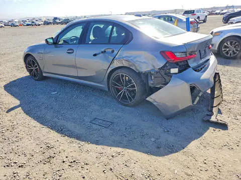 2023 BMW 330e VIN 3MW39FF02P8D01704 фото 2