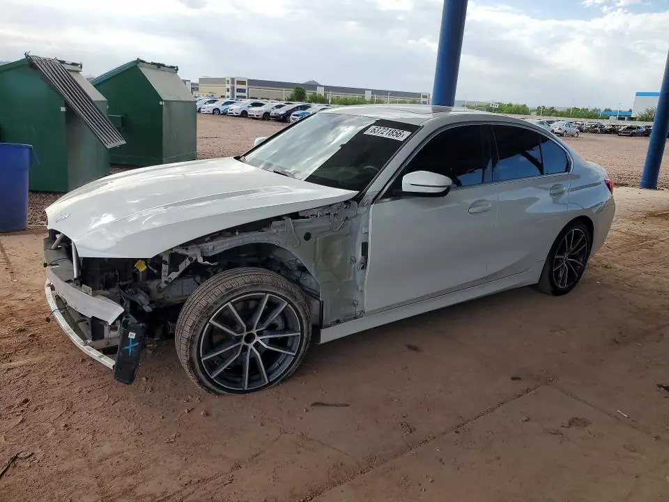 3MW5R1J00L8B32991 BMW 330I 2020 — повреждение Передняя часть, фото до ремонта