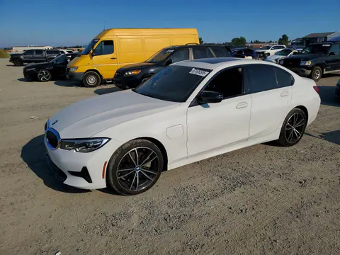 3MW5P9J0XN8C66043 — 2022 BMW 330XE, Передняя часть (Front End), фото до ремонта