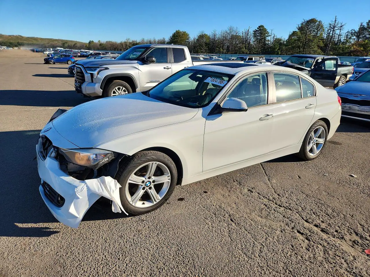 WBA3B5G50DNS01280 BMW 3ER 2013 — повреждение Передняя часть, фото до ремонта