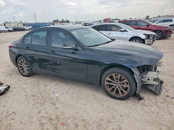 WBA8E1G53GNT34352 — 2016 BMW 3ER, фото 4 с аукциона Copart, Передняя часть