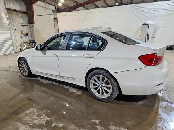 WBA8A3C53GK551446 — 2016 BMW 3ER, фото 2 с аукциона Copart, Передняя часть