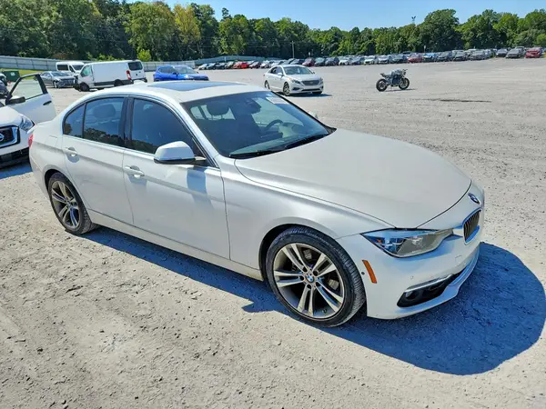 WBA8E9G58GNT84016 — 2016 BMW 3ER, фото 4 с аукциона Copart 07.10.2026, Задняя часть