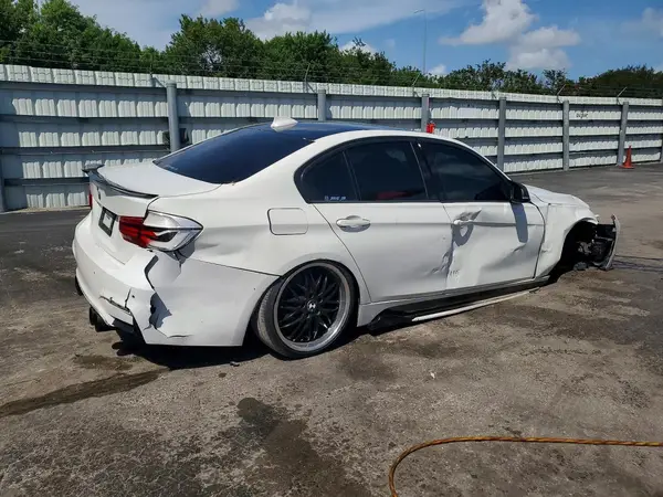 WBA8E9G54GNT44337 — 2016 BMW 3ER, фото 3 с аукциона Copart, Ходовая часть