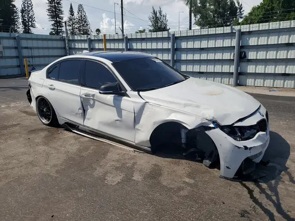 WBA8E9G54GNT44337 — 2016 BMW 3ER, фото 4 с аукциона Copart, Ходовая часть