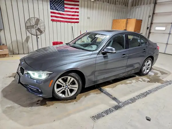 WBA8E3G54GNU05506 — 2016 BMW 3ER, Передняя часть (Front End), фото до ремонта
