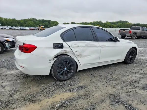WBA8E5G56GNU19533 — 2016 BMW 3ER, фото 3 с аукциона Copart, Боковая часть