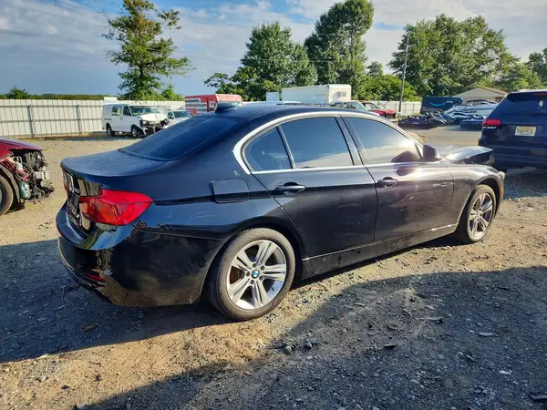 2017 BMW 3ER VIN WBA8D9G3XHNU62931 фото 3