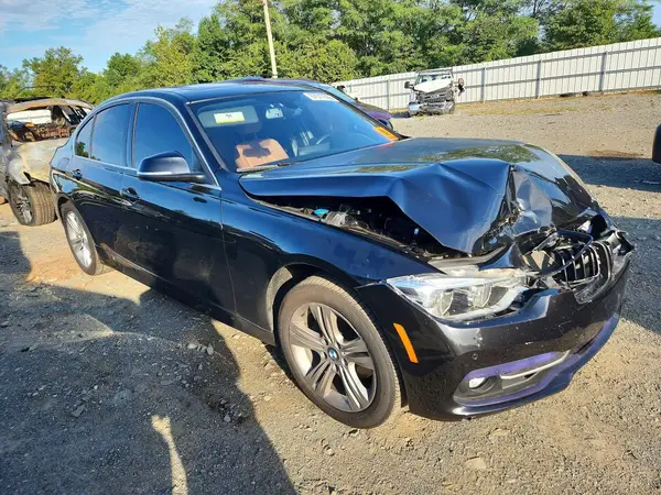 2017 BMW 3ER VIN WBA8D9G3XHNU62931 фото 4