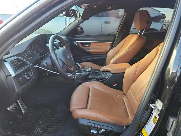 2017 BMW 3ER VIN WBA8D9G3XHNU62931 фото 7