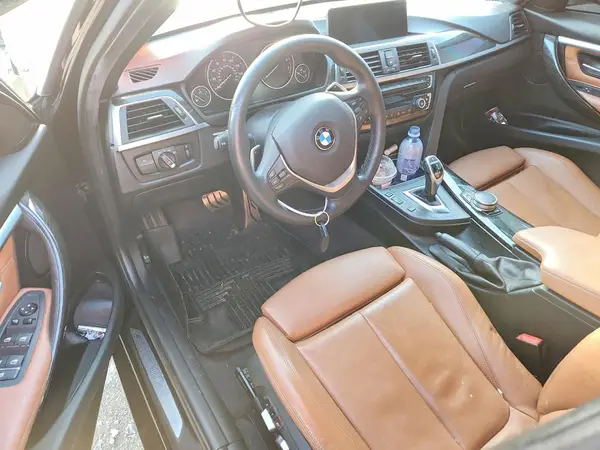 2017 BMW 3ER VIN WBA8D9G3XHNU62931 фото 8