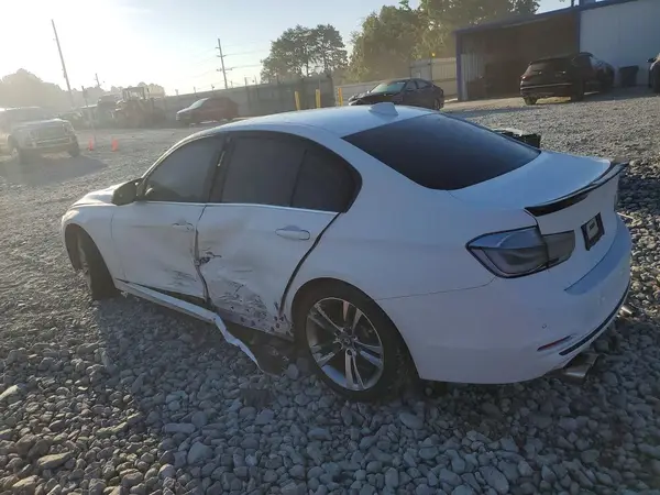 WBA8B9G3XHNU52552 — 2017 BMW 3ER, фото 2 с аукциона Copart, Боковая часть