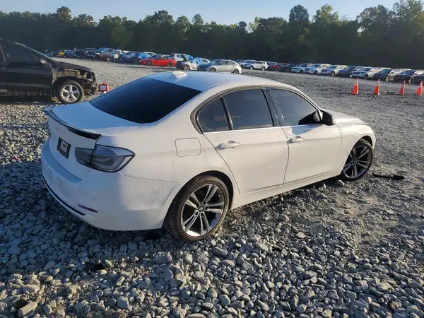 WBA8B9G3XHNU52552 — 2017 BMW 3ER, фото 3 с аукциона Copart, Боковая часть