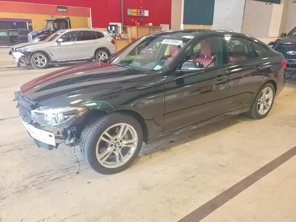 WBA8Y3C5XHG450789 — 2017 BMW 3ER, Передняя часть (Front End), фото до ремонта