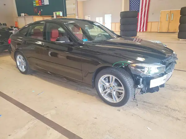 WBA8Y3C5XHG450789 — 2017 BMW 3ER, фото 4 с аукциона Copart 13.10.2026, Передняя часть