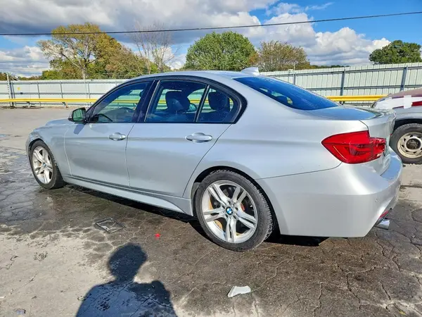 WBA8B3C53HK777503 — 2017 BMW 3ER, фото 2 с аукциона Copart, Передняя часть