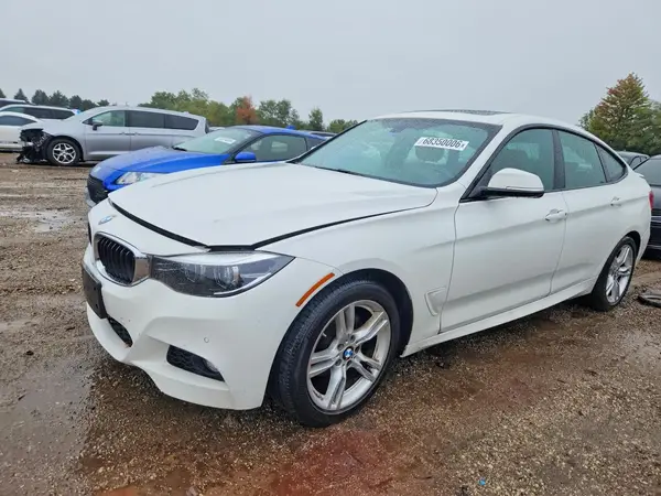WBA8Z9C56JB220248 — 2018 BMW 3ER, Подтопление (Water/Flood), фото до ремонта