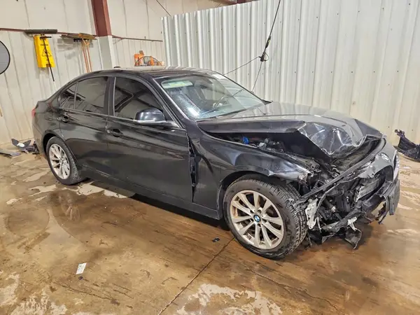 WBA8A3C54JA487155 — 2018 BMW 3ER, фото 4 с аукциона Copart 02.10.2026, Передняя часть