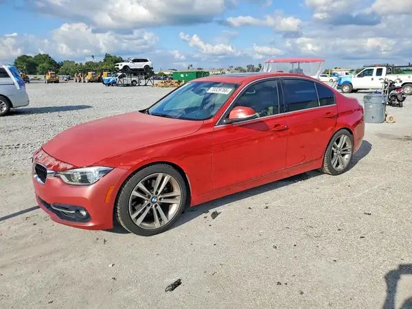 WBA8B9G5XJNU98843 — 2018 BMW 3ER, Задняя часть (Rear End), фото до ремонта