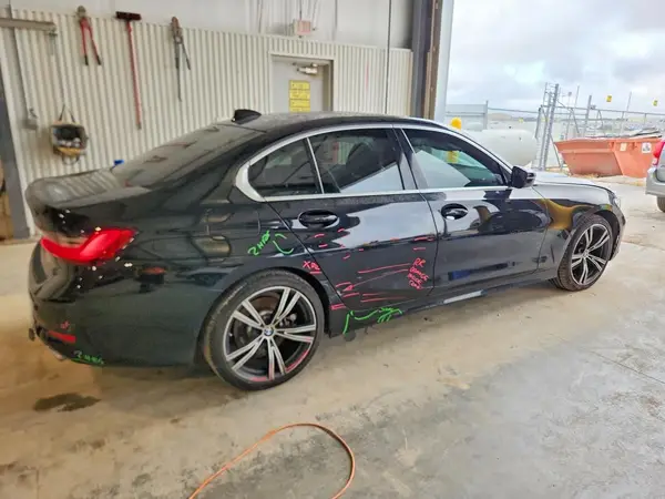 3MW5R7J53K8B02249 — 2019 BMW 3ER, фото 3 с аукциона Copart, Боковая часть