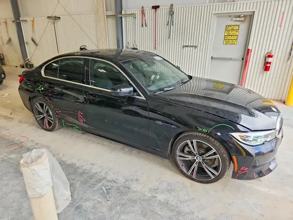 3MW5R7J53K8B02249 — 2019 BMW 3ER, фото 4 с аукциона Copart, Боковая часть