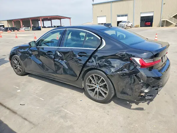 3MW5R1J06L8B05651 — 2020 BMW 3ER, фото 2 с аукциона Copart, Боковая часть