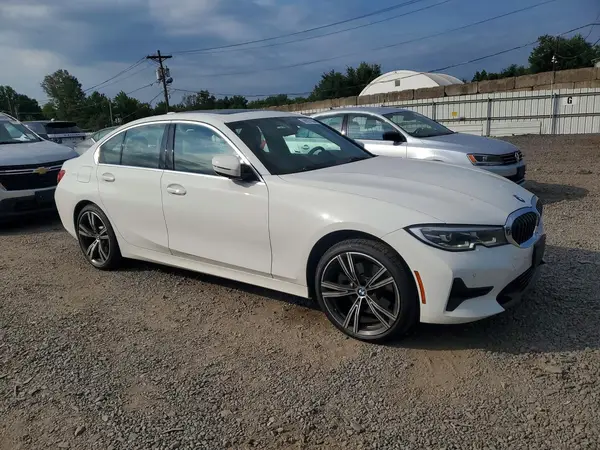3MW5R7J02M8B92811 — 2021 BMW 3ER, фото 4 с аукциона Copart, Мелкие вмятины и царапины