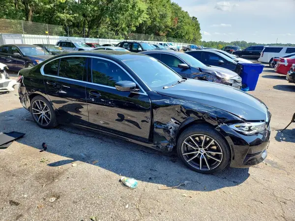 3MW5R1J02M8B70837 — 2021 BMW 3ER, фото 4 с аукциона Copart, Передняя часть