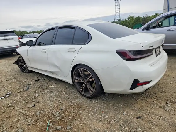 3MW5R7J09M8B86293 — 2021 BMW 3ER, фото 2 с аукциона Copart, Передняя часть