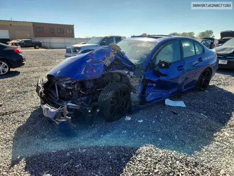 3MW5R7J02N8C71283 — 2022 BMW 3ER, Передняя часть, фото до ремонта