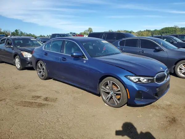 3MW89FF00R8E19078 — 2024 BMW 3ER, фото 4 с аукциона Copart 02.10.2026, Подтопление