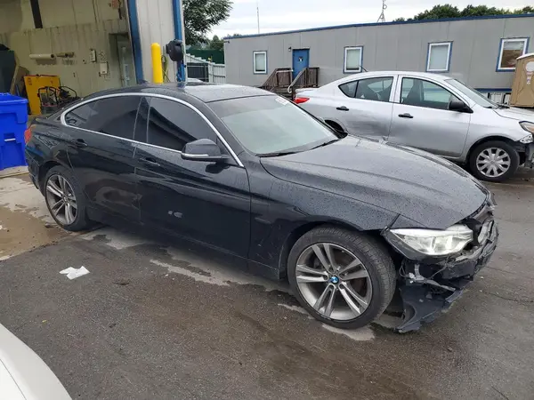 WBA4F9C35HG812453 — 2017 BMW 4ER, фото 4 с аукциона Copart 07.10.2026, Передняя часть