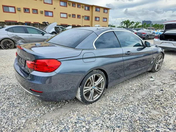 WBA4U7C35H5J55045 — 2017 BMW 4ER, фото 3 с аукциона Copart 06.10.2026, Подтопление