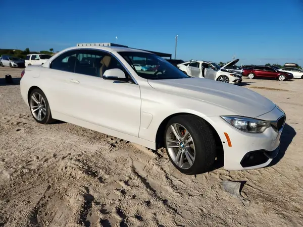 WBA4U7C54H5H19207 — 2017 BMW 4ER, фото 4 с аукциона Copart, Подтопление