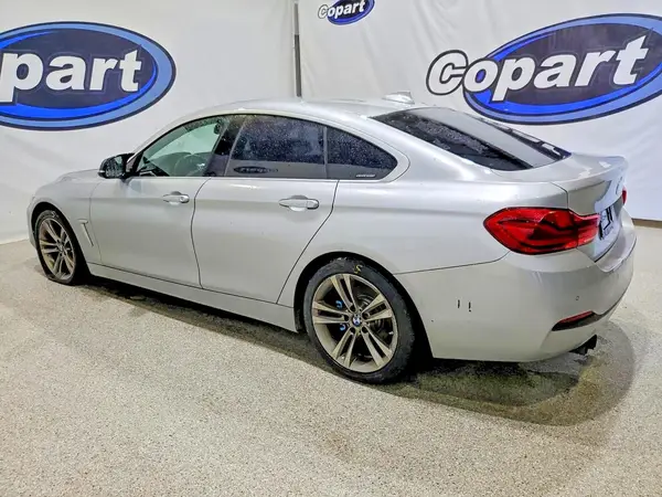 WBA4J1C52JBG78329 — 2018 BMW 4ER, фото 2 с аукциона Copart, Передняя часть