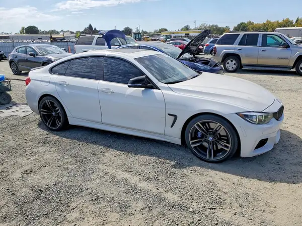 WBA4J5C52JBF06826 — 2018 BMW 4ER, фото 4 с аукциона Copart 29.09.2026, Передняя часть