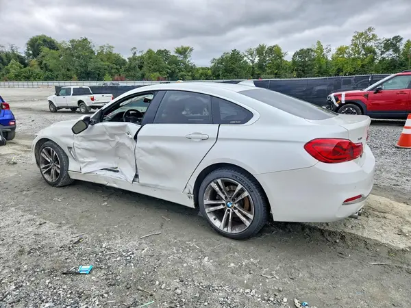 WBA4J3C50JBG91284 — 2018 BMW 4ER, фото 2 с аукциона Copart, Боковая часть