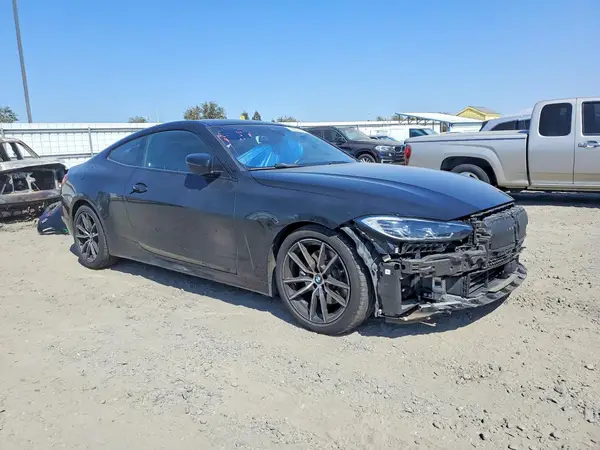 WBA53AP07MCG97132 — 2021 BMW 4ER, фото 4 с аукциона Copart, Передняя часть