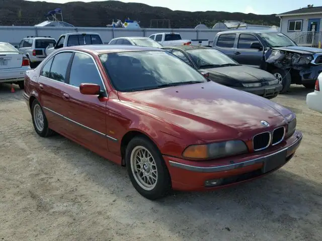 WBADM6335XBY29916 — 1999 BMW 528 I AUTO, Естественный износ (Normal Wear), фото до ремонта